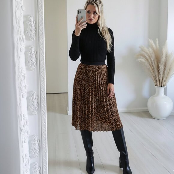 Guillaume Leopard Print Pleated Skirt - Picture 1 of 6